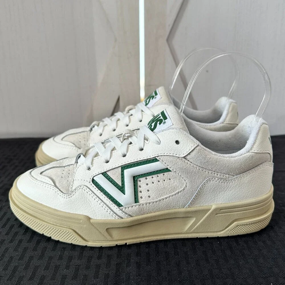 Vans Sample Upland Shoe Sneakers